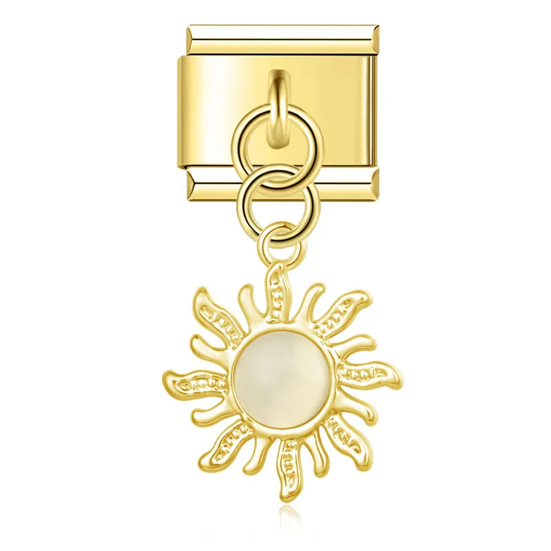 Gold-Charm Funkel Universum Anhänger Sonne